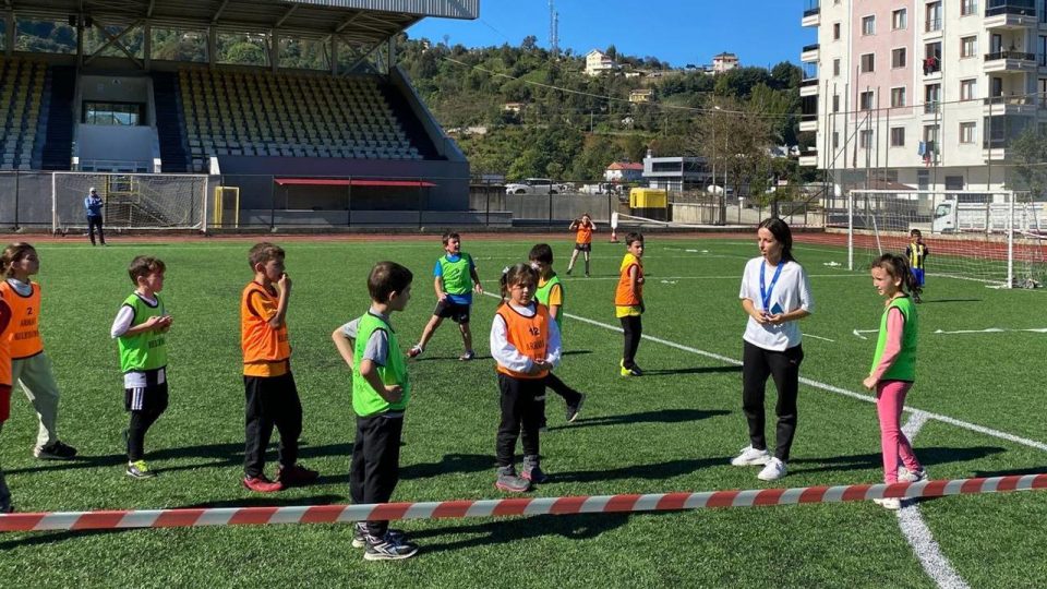 Artvin Arhavi’de “Herkes İçin Futbol Şenliği” gerçekleştirildi